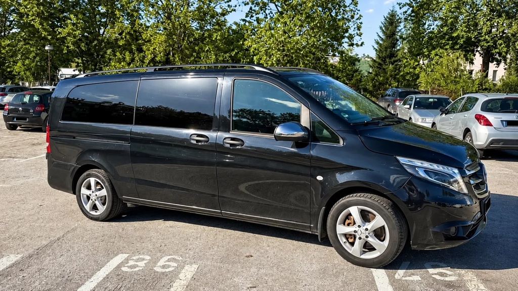 Mercedes-Benz Vito Tourer 3
