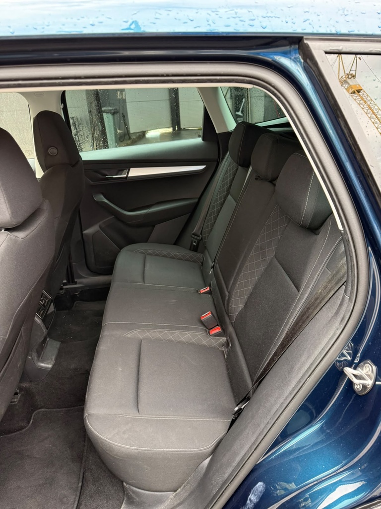 Škoda Karoq cabin 1