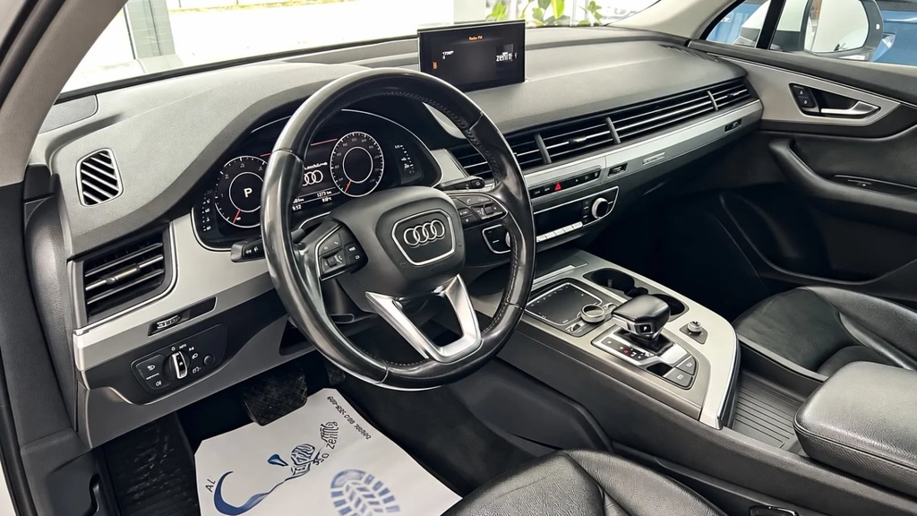 Audi Q7 2016 5