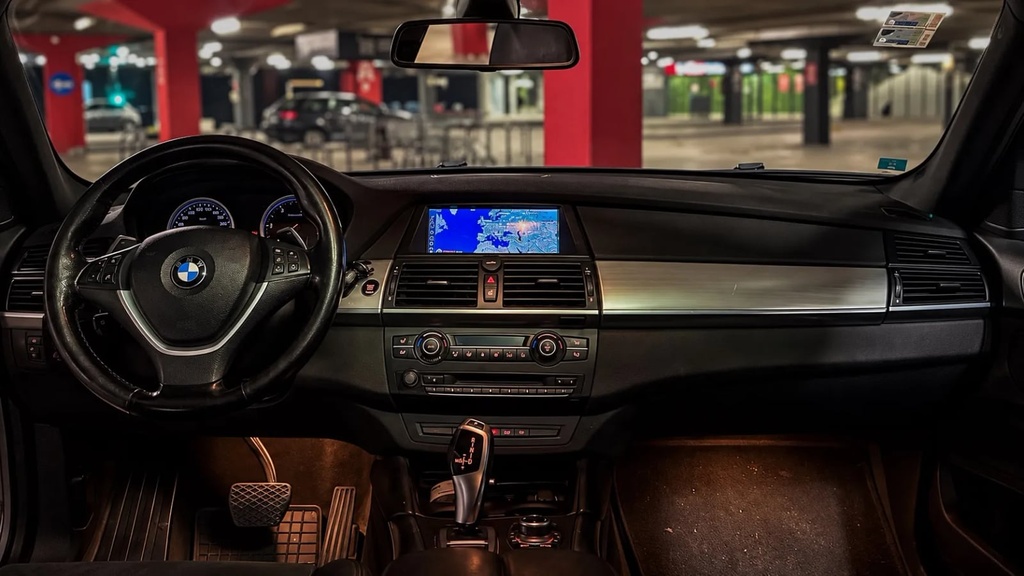 BMW X6 2012 15